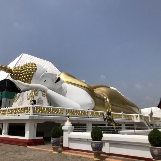 วัดธาตุน้อย เมืองคอน