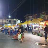 เดินชิล ชิม ช้อป ถนนคนเดินเมืองกระบี่
