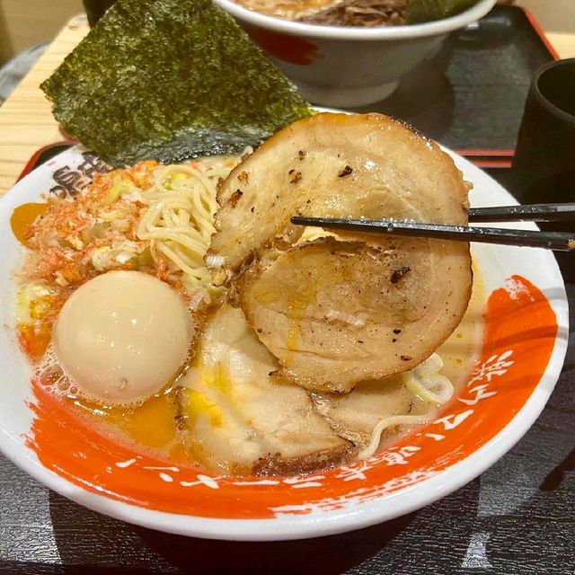 豬骨湯拉麵