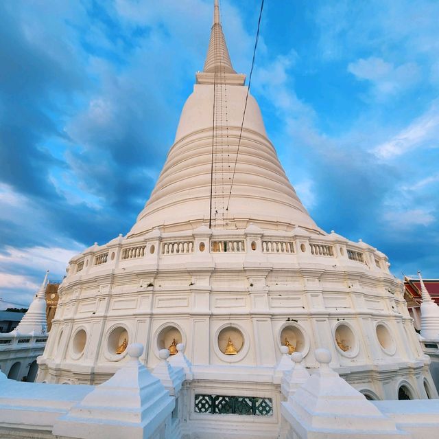 วัดประยุ​ร​วงศา​วาส​
