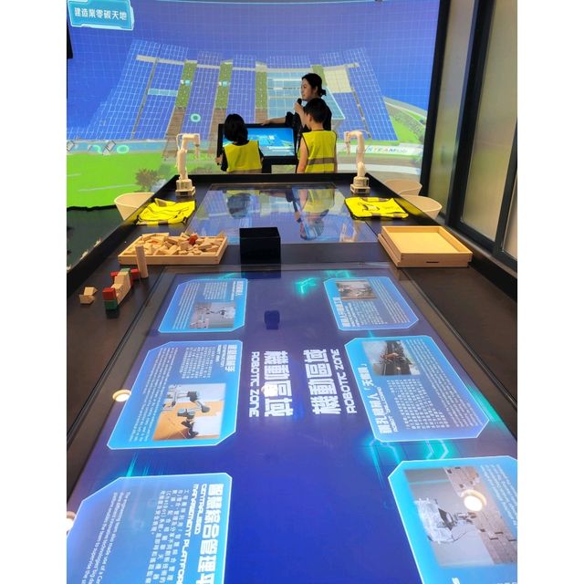 全港首個🦺建造業為主題STEAM Lab體驗活動🦺