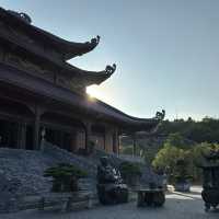 동남아 최대 규모의 사원, 닌빈 바이 딘 사원