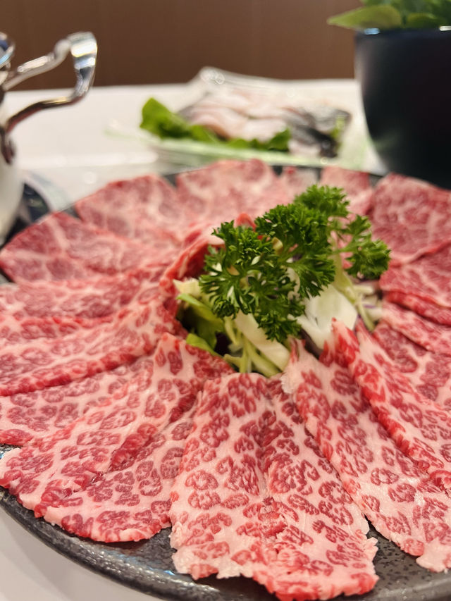 太子高質火鍋店，花膠湯底濃郁好味