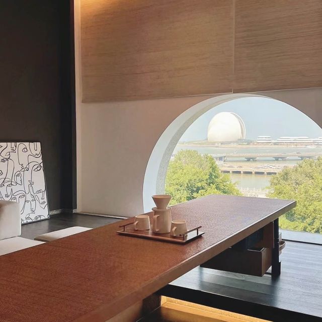 珠海高質酒店「回酒店-珠海情侶路日月貝店」