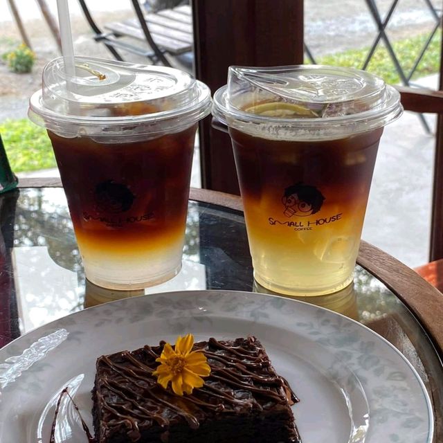 small house coffee