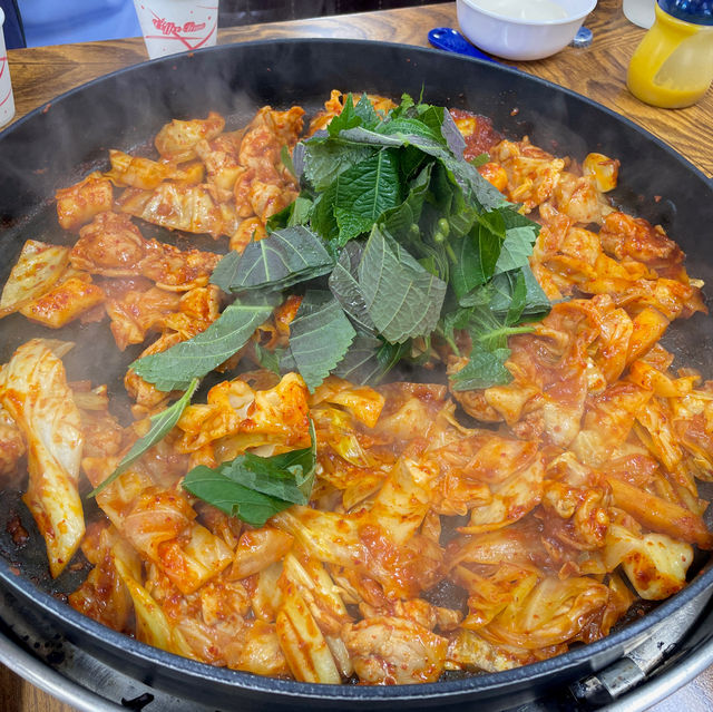 춘천에 오면 필수 닭갈비 맛집! 