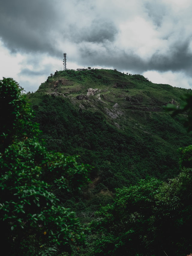 เนินช้างศึก จากบ้านอีต่อง ⛰️