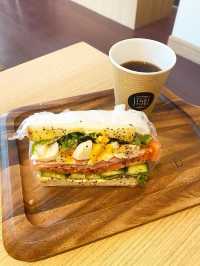 【福岡カフェ】高級食パン専門店でサンドイッチを店内で食べられる