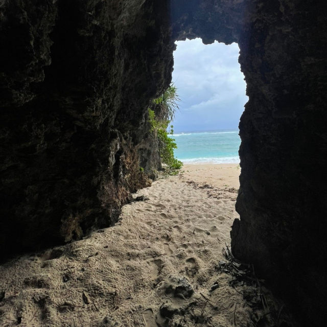 【与論島】透明度高い美しい与論島のビーチ⛱️