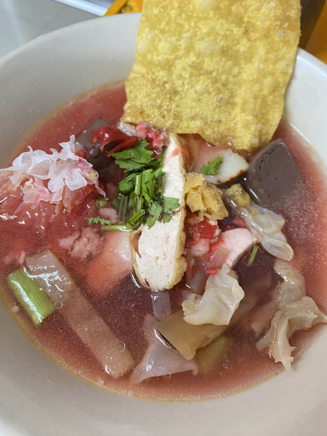 🍜ก๋วยเตี๋ยวเฮียหนวด - โฟยำเด็ดมาก❤️