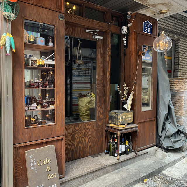 티라미수케이크🥮 티라미수가 원탑 을지로 감성카페. 루엘 드 샹들리에