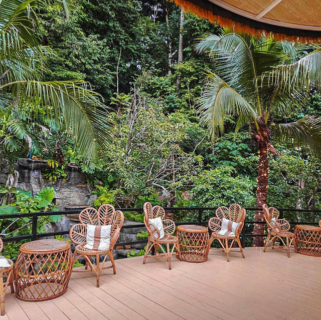 Baan Chang Café
