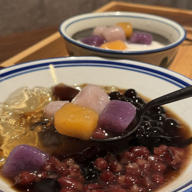 令人回味的牛肉麵～🍜段純貞牛肉麵