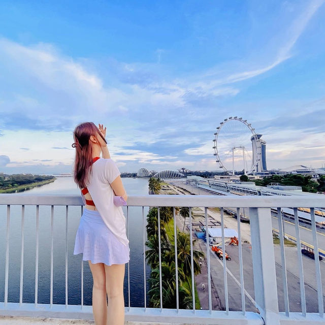 Iconic view of Marina Bay in Singapore 