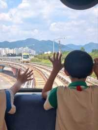 이색 기차여행은 캡슐열차로!