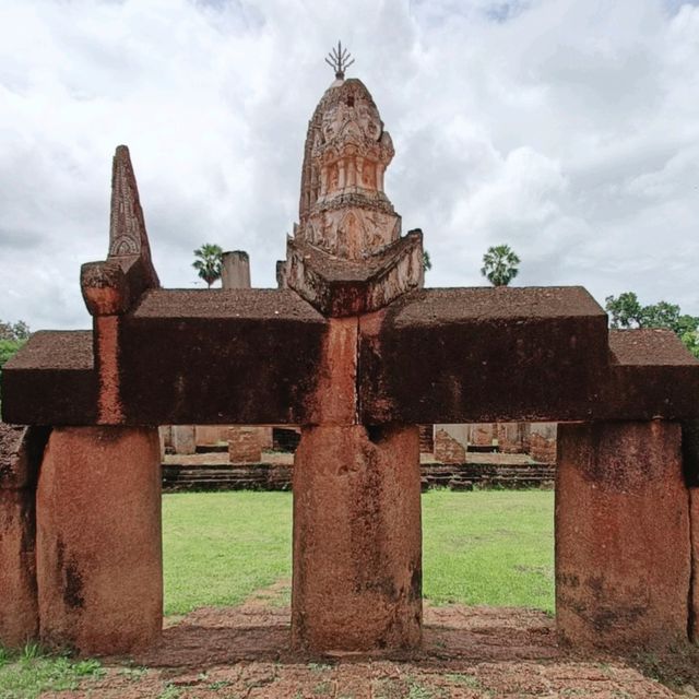 ชมวัดพระปรางค์ |สุโขทัย