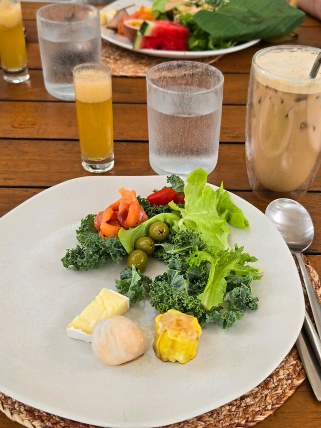 センターラーリザーブサムイの朝食ビュッフェ