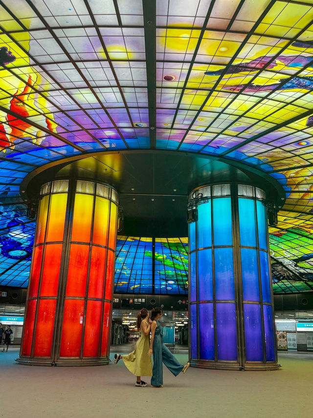 【台湾】高雄に行ったら外せない美しすぎる駅