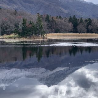 Rewarding sights at Shiretoko Five Lakes morning walk late autumn