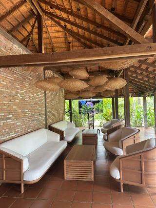 Farmhouse Resort and Spa 🏡🎋🌳🍽️🚴🏻‍♀️