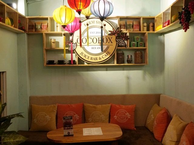 CocoBox - Juice bar & Cafe คาเฟ่ฮอยอัน เวียดนาม