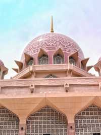 Beautiful Pink Mosque🩷