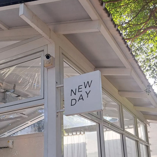 New day cafe bakery space 