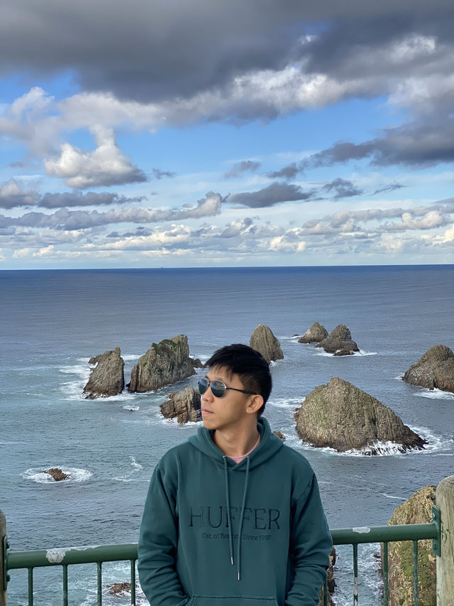 Hiking to the Edge: The Scenic Adventure to Nugget Point Lighthouse