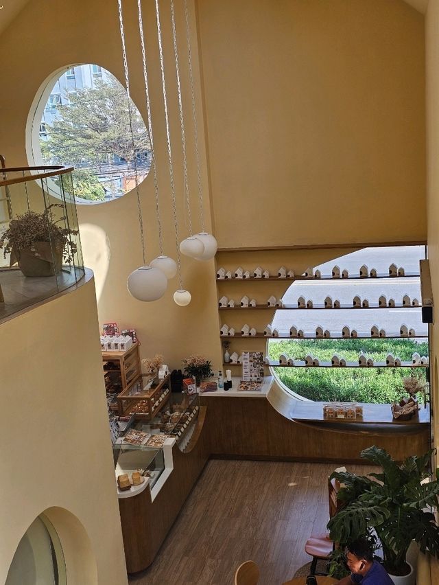 Breadtory Cafe : BKK