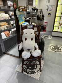 Cuteness Snoopy Chocolat in Arashiyama, Kyoto