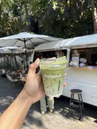 ร้านกาแฟในรถตู้ชิคๆ เท่ๆ ที่ฉะเชิงเทรา