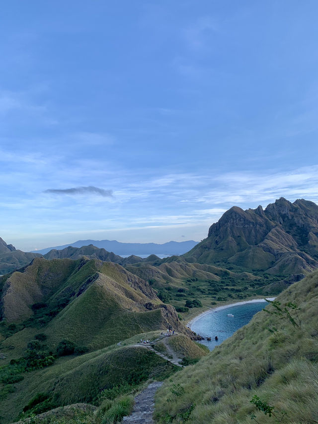 Hiking Padar Island: A Hidden Gem for Adventure Seekers