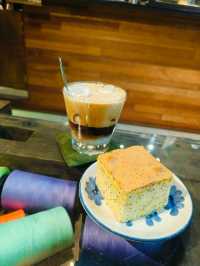A Cozy Retreat at Cong Caphe