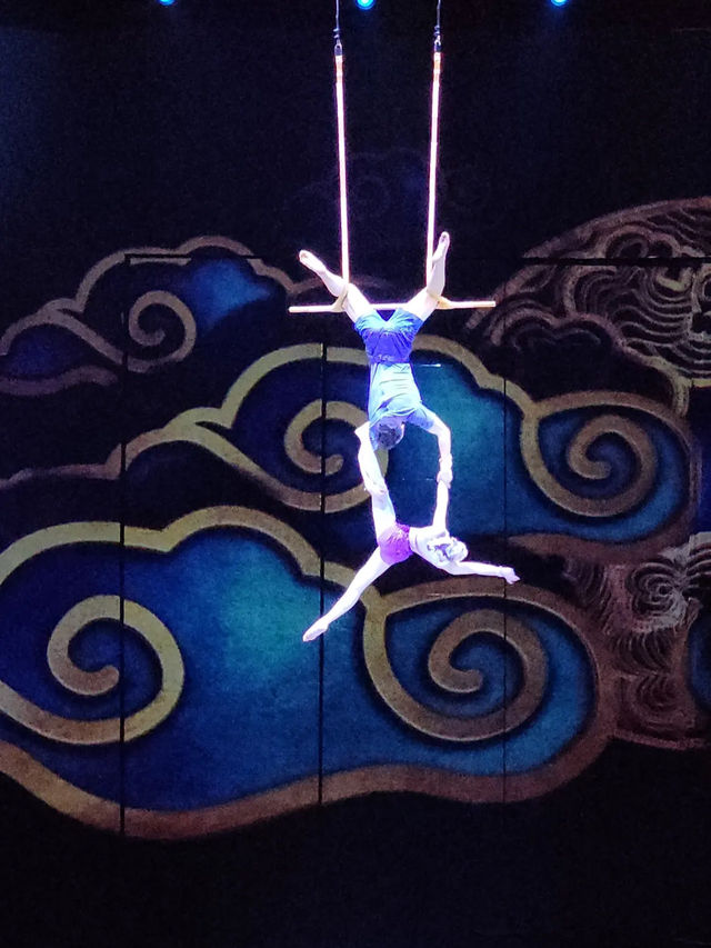Shanghai circus and acrobatic show 
