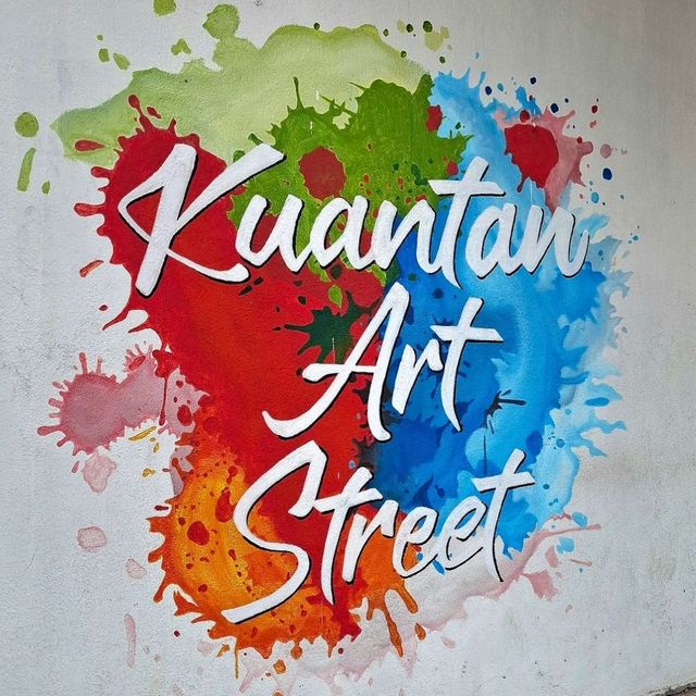INSTA WORTHY MURALS AT KUANTAN ART STREET