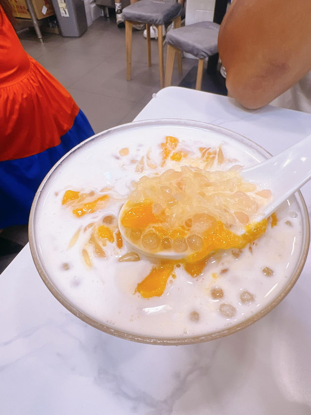 屯門人氣甜品小食店推介雪糕窩夫🧇💕