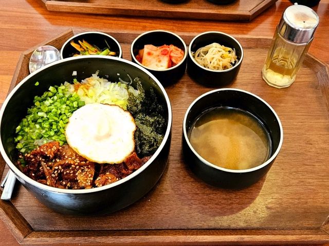 A nice contemporary modern fare at Yongsan, Kkachijip