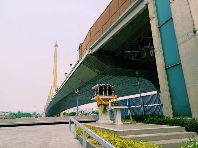 泰國曼谷湄南河畔跨河大橋博物館皇家古跡寺廟一日遊行程，曼谷地標性景點，適合打卡拍照📸