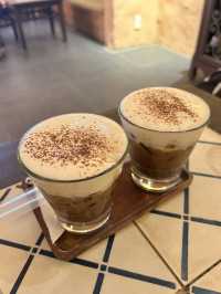 베트남 다낭 감성카페 Cửa Ngõ Cafe 끄엉아카페☕️