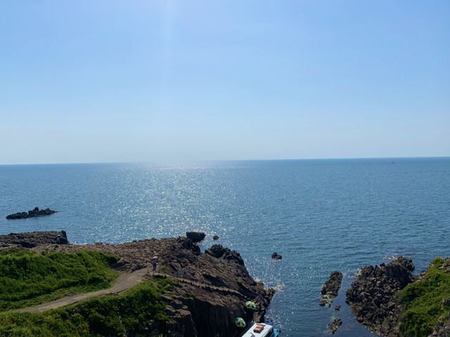 🔹東尋坊｜日本海の荒波が生んだ絶景の断崖絶壁🌊