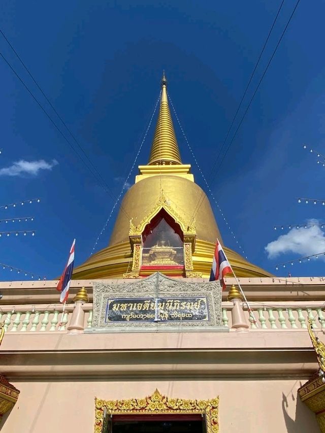 วัดไทรน้อย นนทบุรี 
