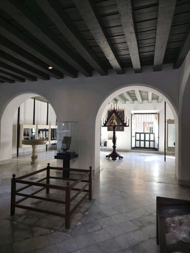 해외여행 쿠바 올드하바나에 있는 Museum Of The City