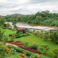 สวนไทรโยครีสอร์ท กาญจนบุรี 