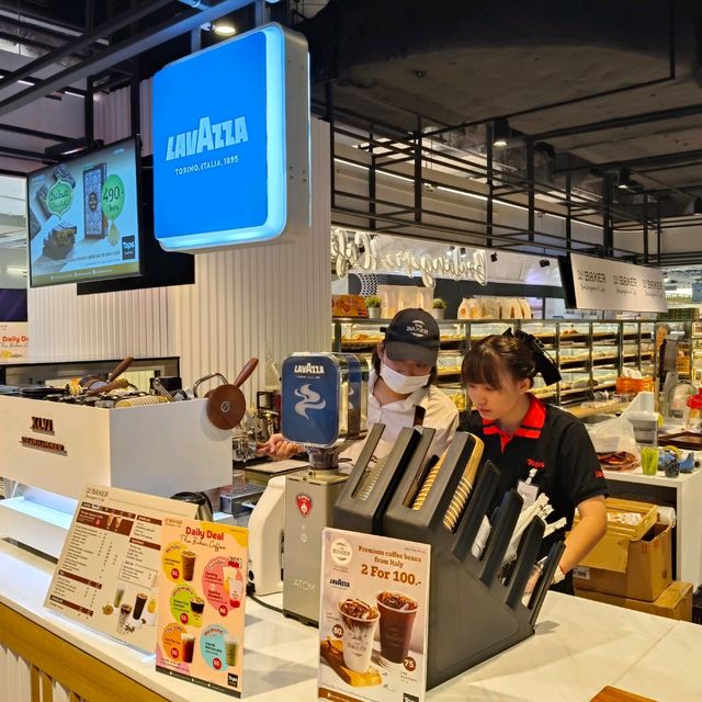 พาเดินเล่นห้าง Central Pinklao 