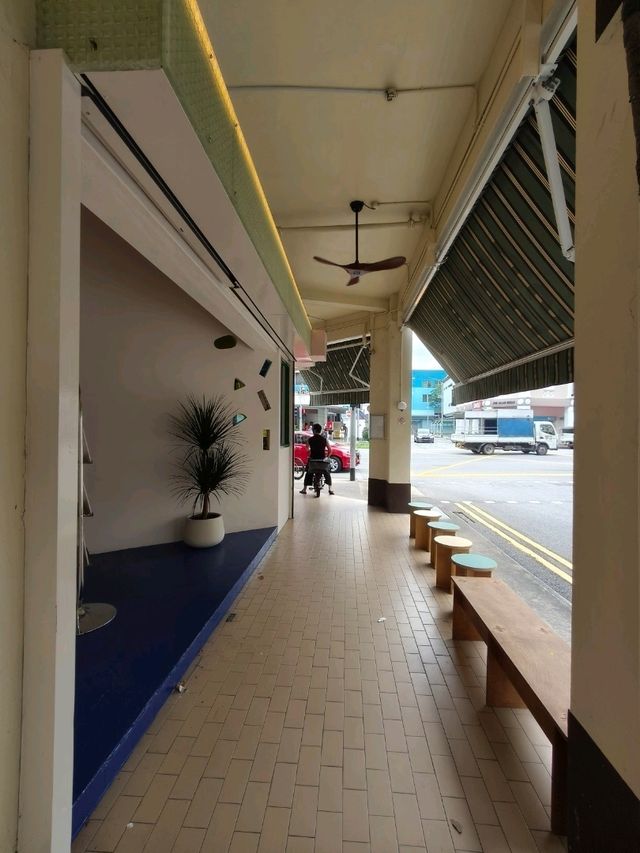 🇸🇬A little Quirky but Loud Personality⭐The Cafe is