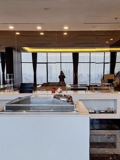 “Wyndham Grand Bangsar Kuala Lumpur — Modern Luxury Amid Bangsar’s Urban Pulse”