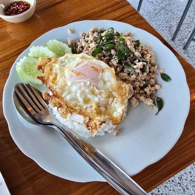 Best Time Cafe & Terrace เวียงสา, น่าน