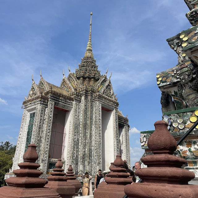 【バンコク🇹🇭】夜明けの象徴🌙ワット・アルン