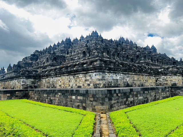  Amazing Temple Experience in Yogyakarta!