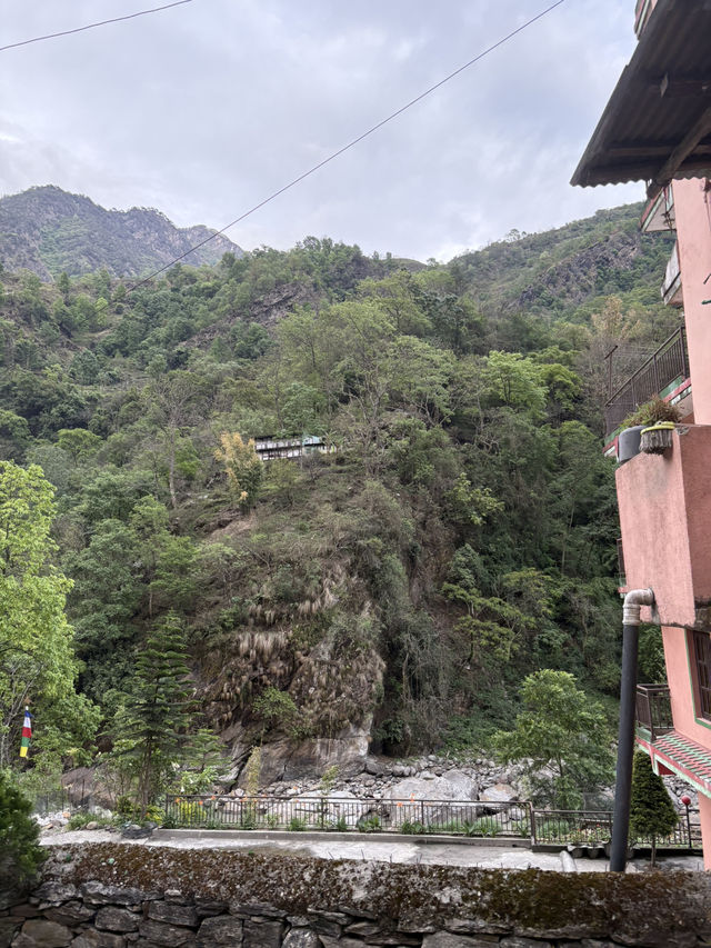 Epic Road to Annapurna